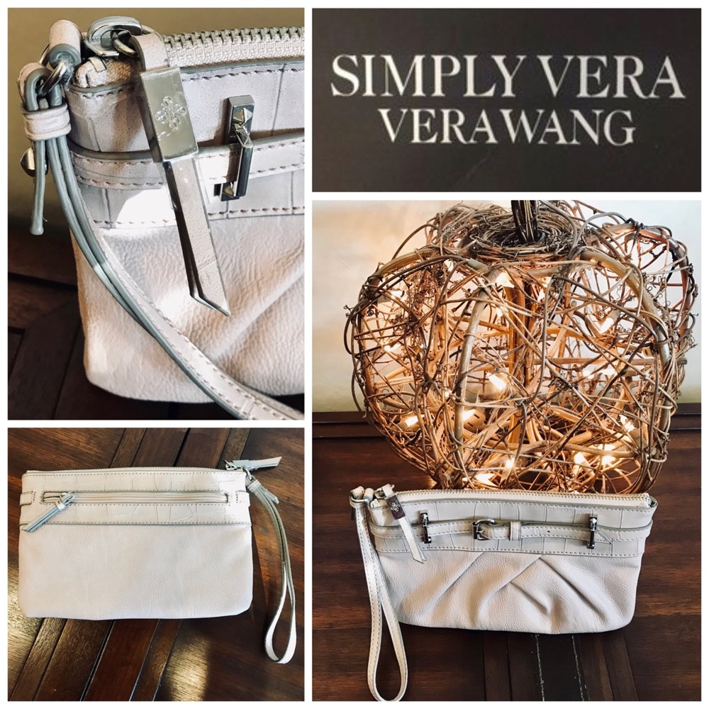 Simply Vera Vera Wang wristlet clutch bag
